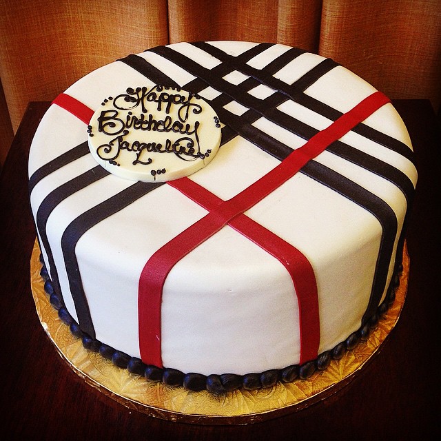 Specialty Cakes | Spinelli's